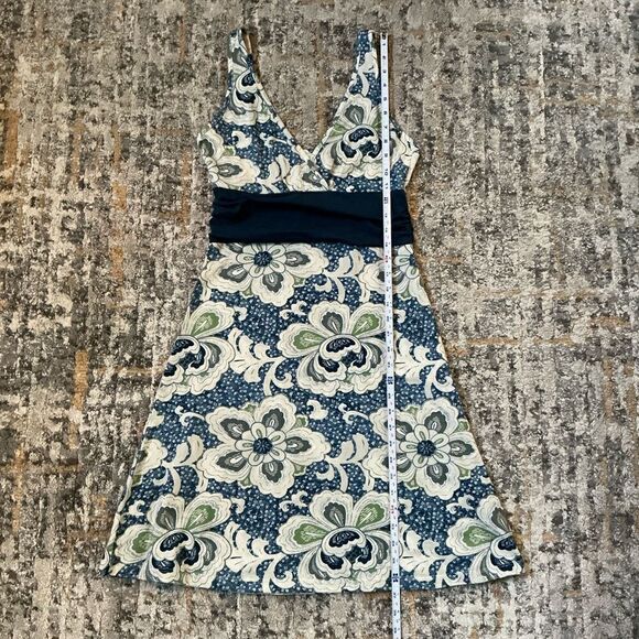 WOMEN’S PATAGONIA FLORAL ACTIVE DRESS! EUC! SIZE M - Picture 4 of 9